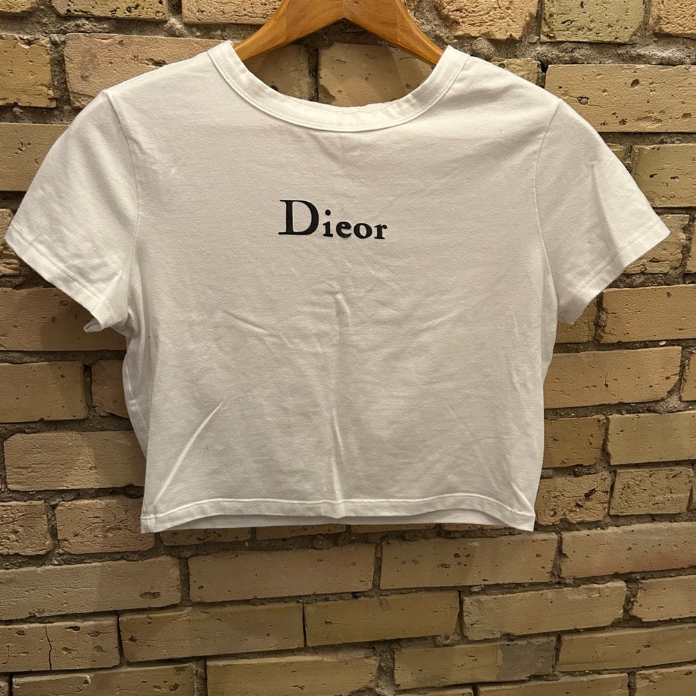 Dieor Graphic Tee